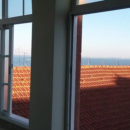 Alfama 3b - Balby's فندق مبيت وإفطار 3*